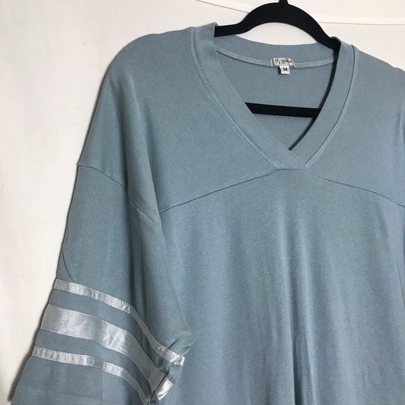 Pj Harlow Blue Satin Stripe Modal Supima Cotton V Neck Baseball Tee Womens Sz M - Picture 5 of 10